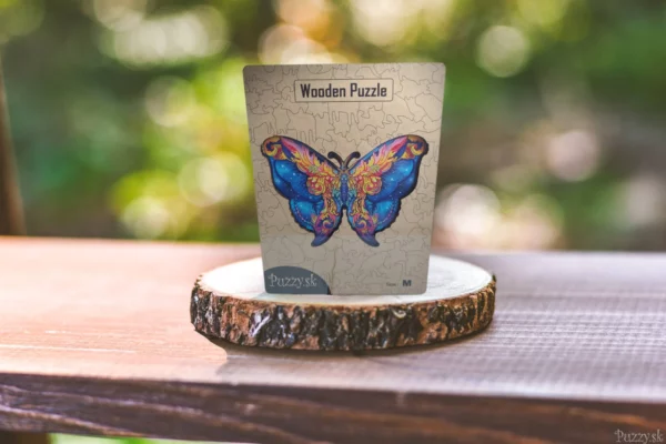 Drevené puzzle - Motýľ úžasné drevené puzzle